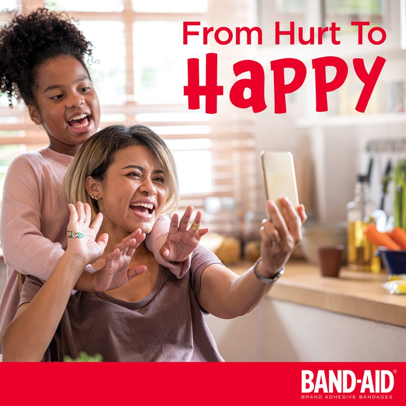 Band-Aid لصقات باند-أيد المعقمة اللاصقة المغلفة فردياً للأطفال featuring شخصيات ديزني فروزن، للإسعافات الأولية والعناية بالجروح للقطع والخدوش الطفيفة، أحجام متنوعة، 20 قطعة - Image 3